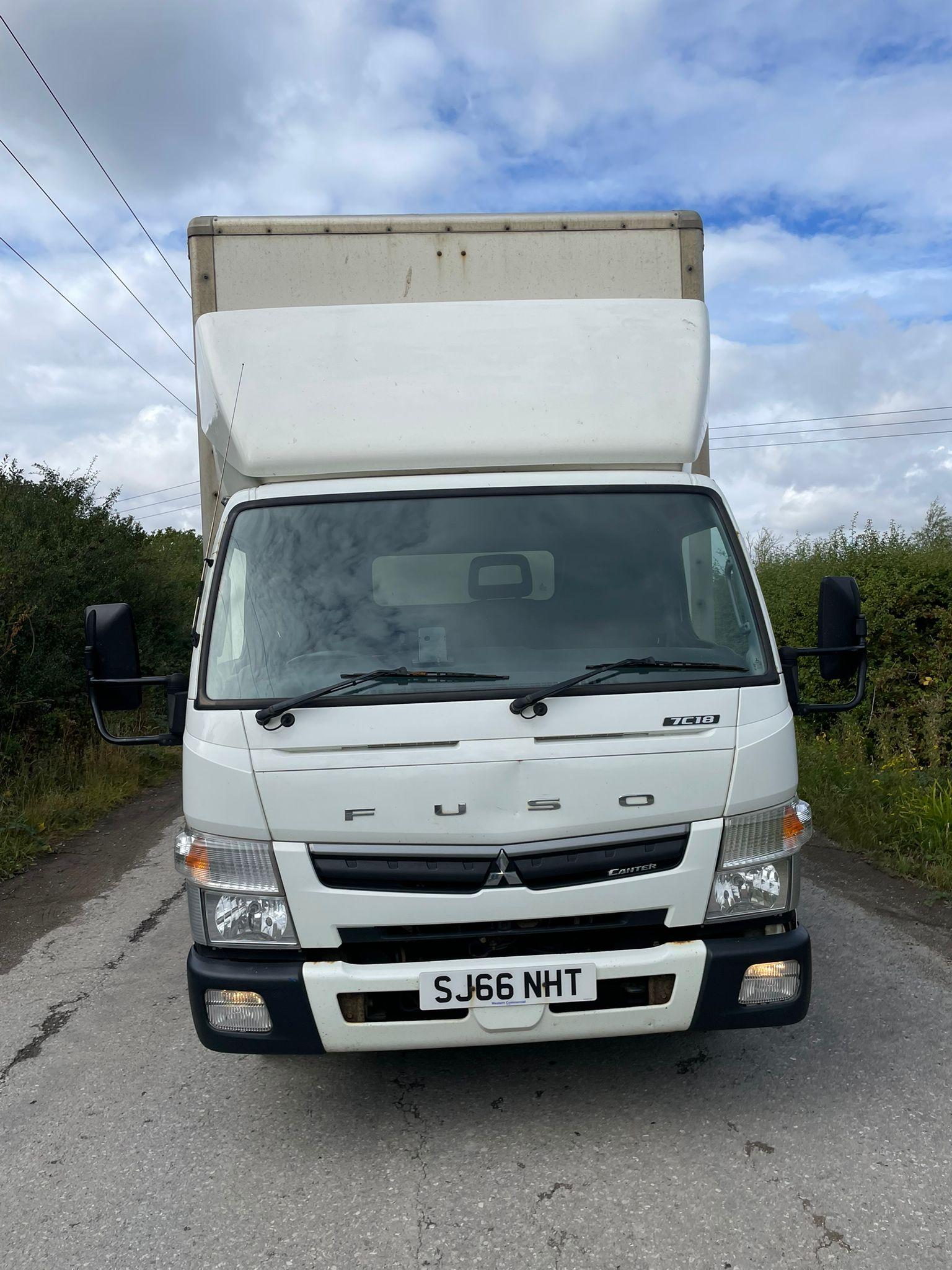 2016 mitsubishi fuso £4,000 +vat 2016 210502 km automatic... photo